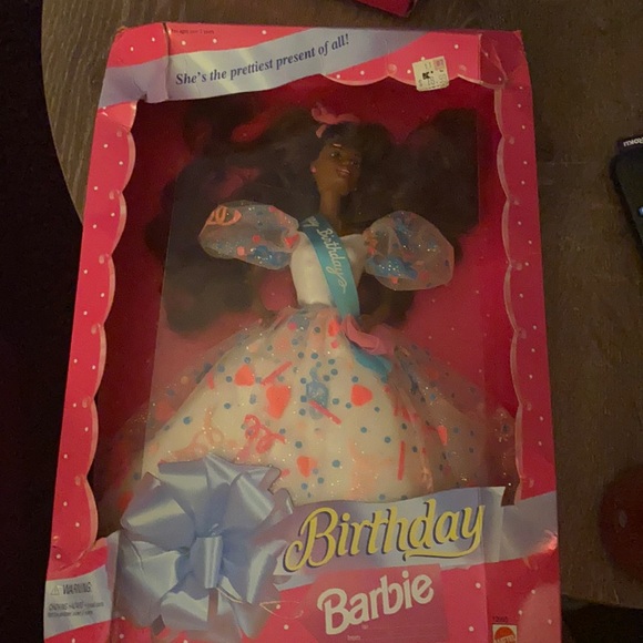 Birthday Barbie 1994 - Picture 1 of 7